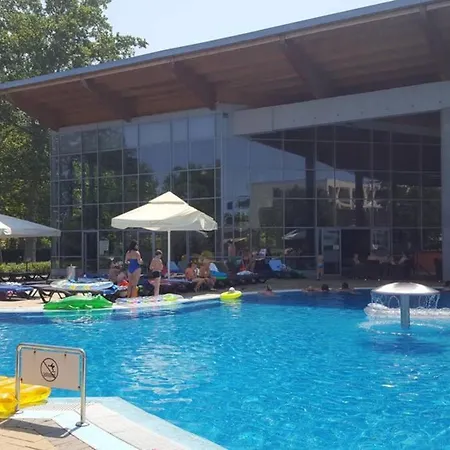 Apartment Azur Port Wellness Apartman *